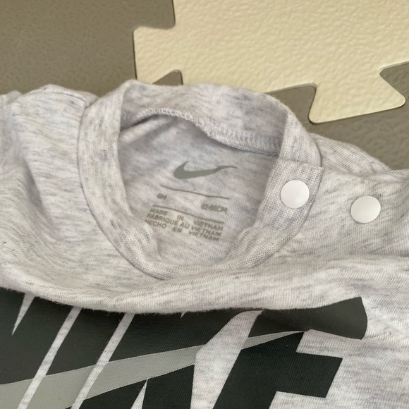 Baby Nike Bundle - Picture 2 of 4